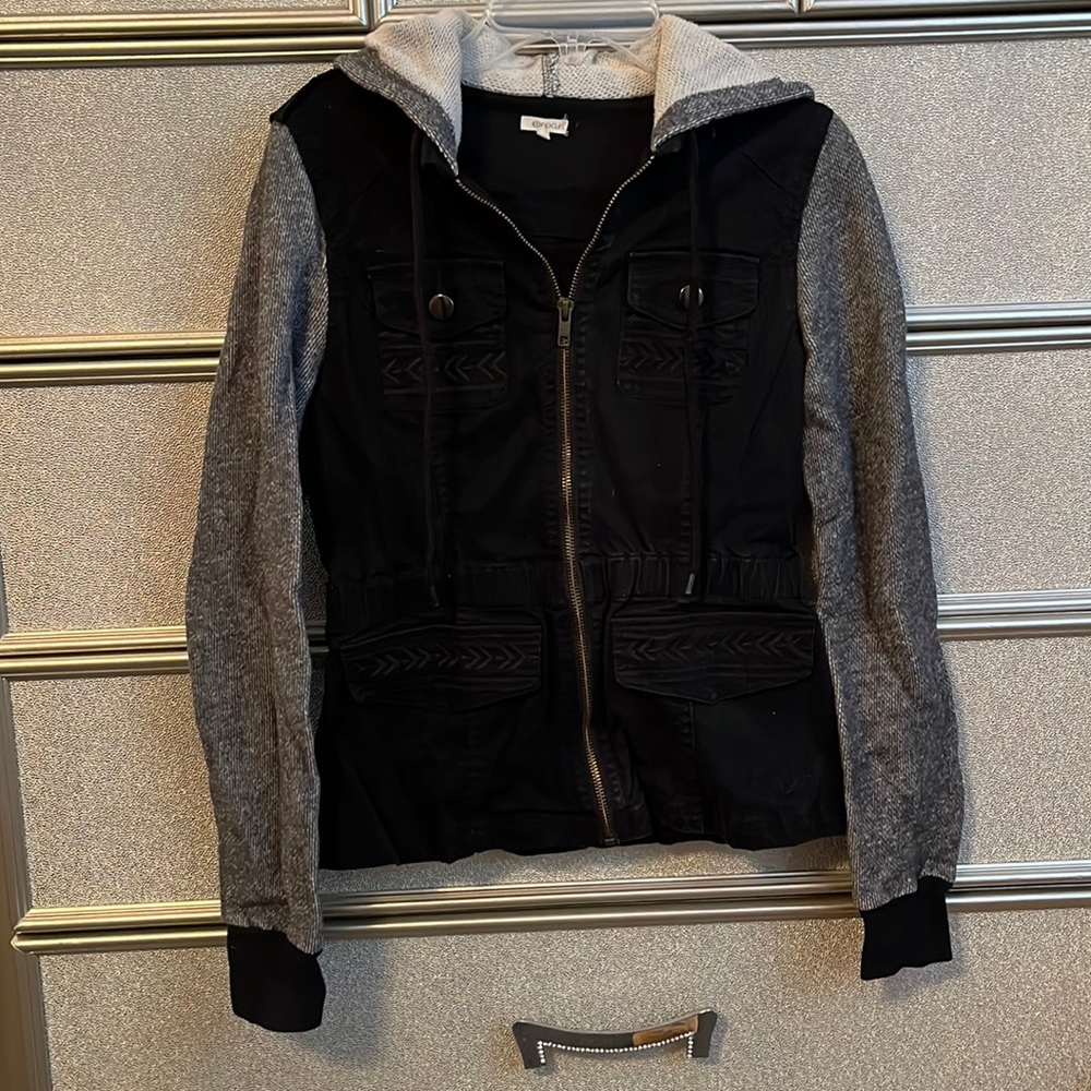 worn 2-3 times